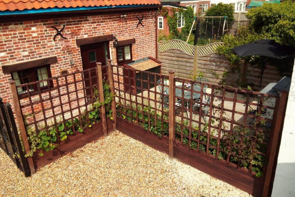 Lowlands Cottage Beccles Ngoại thất bức ảnh